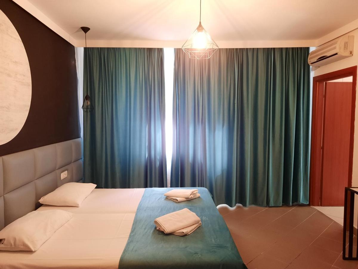 Pension Recidency Орадеа Екстериор снимка