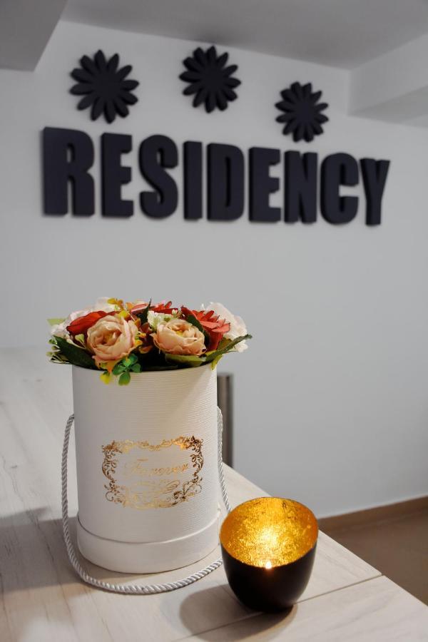 Pension Recidency Орадеа Екстериор снимка