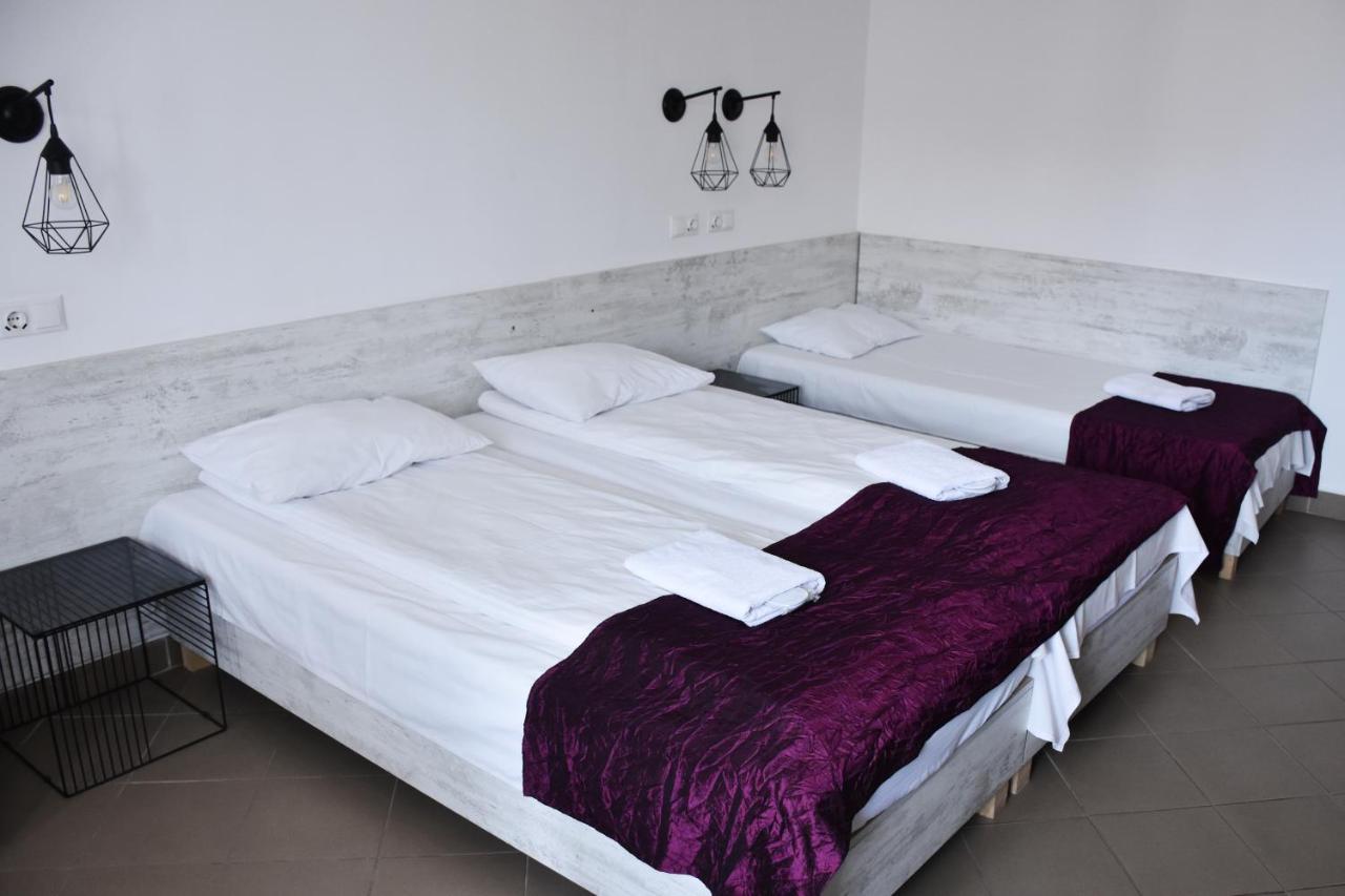 Pension Recidency Орадеа Екстериор снимка